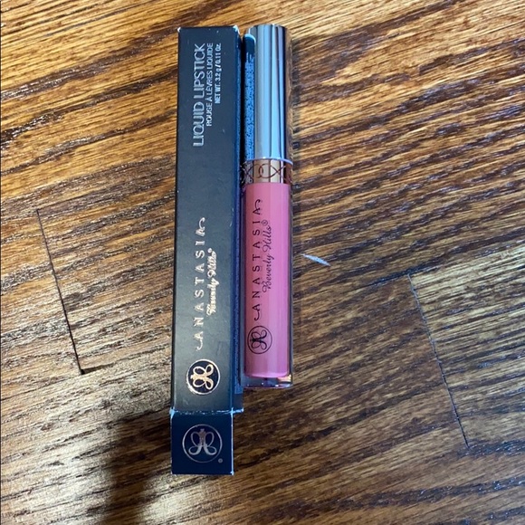 Anastasia Beverly Hills Other - Anastasia Beverly Hills Liquid Lipstick